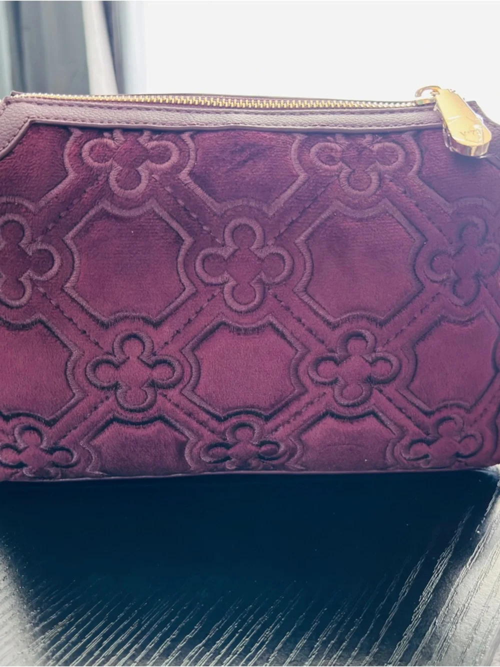 V°73 Italy Burgundy Velvet Crossbody Bag Wide Logo Strap NWT - Picture 16 of 16